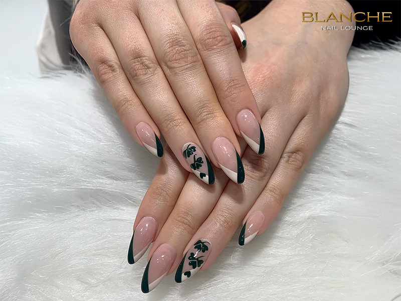 Blanche Nail Lounge
