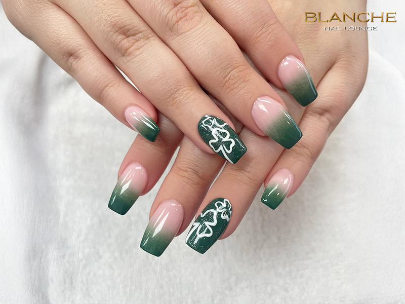 Blanche Nail Lounge
